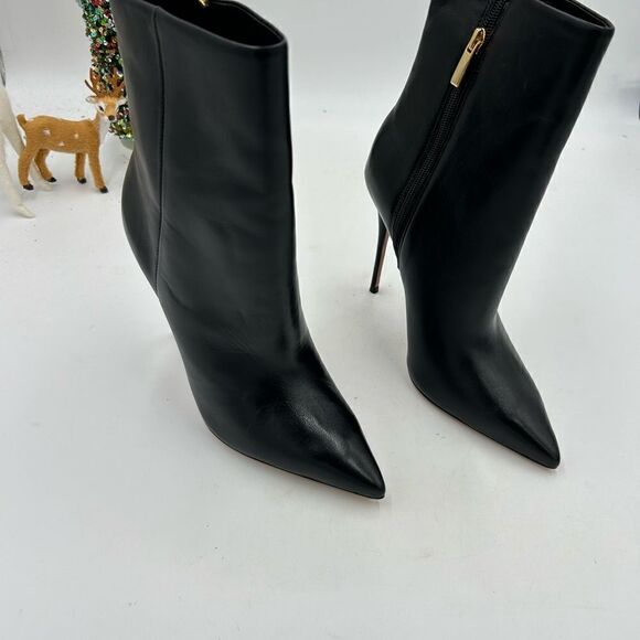 Women’s Schutz leather ankle boots size 9.5 made in Brazil - Picture 9 of 9